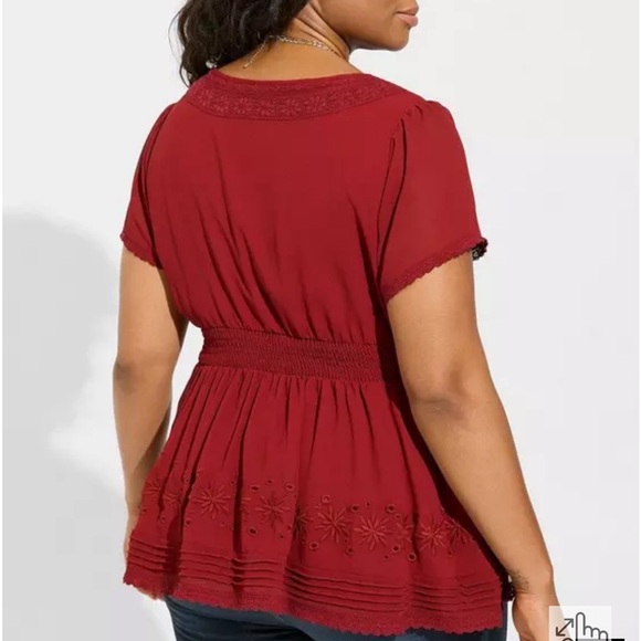 Torrid rhubarb Peplum Smocked Short Sleeve Top size 1X - Picture 2 of 8